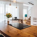 Apartment Smart & Living By Ambiente *