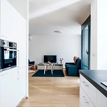 Smart & Living By Ambiente 아파트