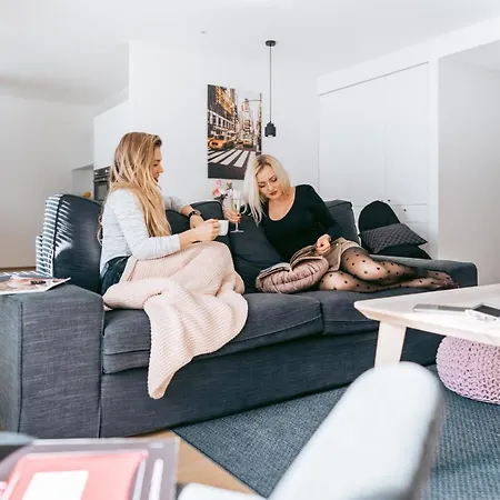 Smart & Living By Ambiente