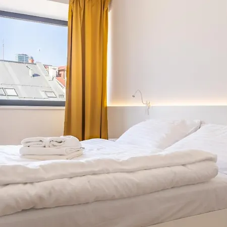 Smart & Living By Ambiente Apartment Pressburg
