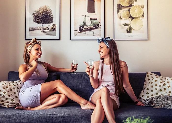 Smart & Living By Ambiente Apartment Bratislava