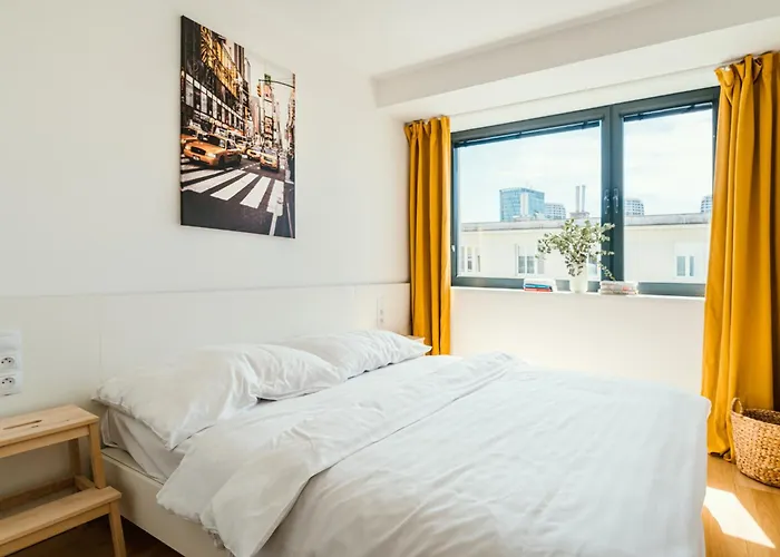 Smart & Living By Ambiente